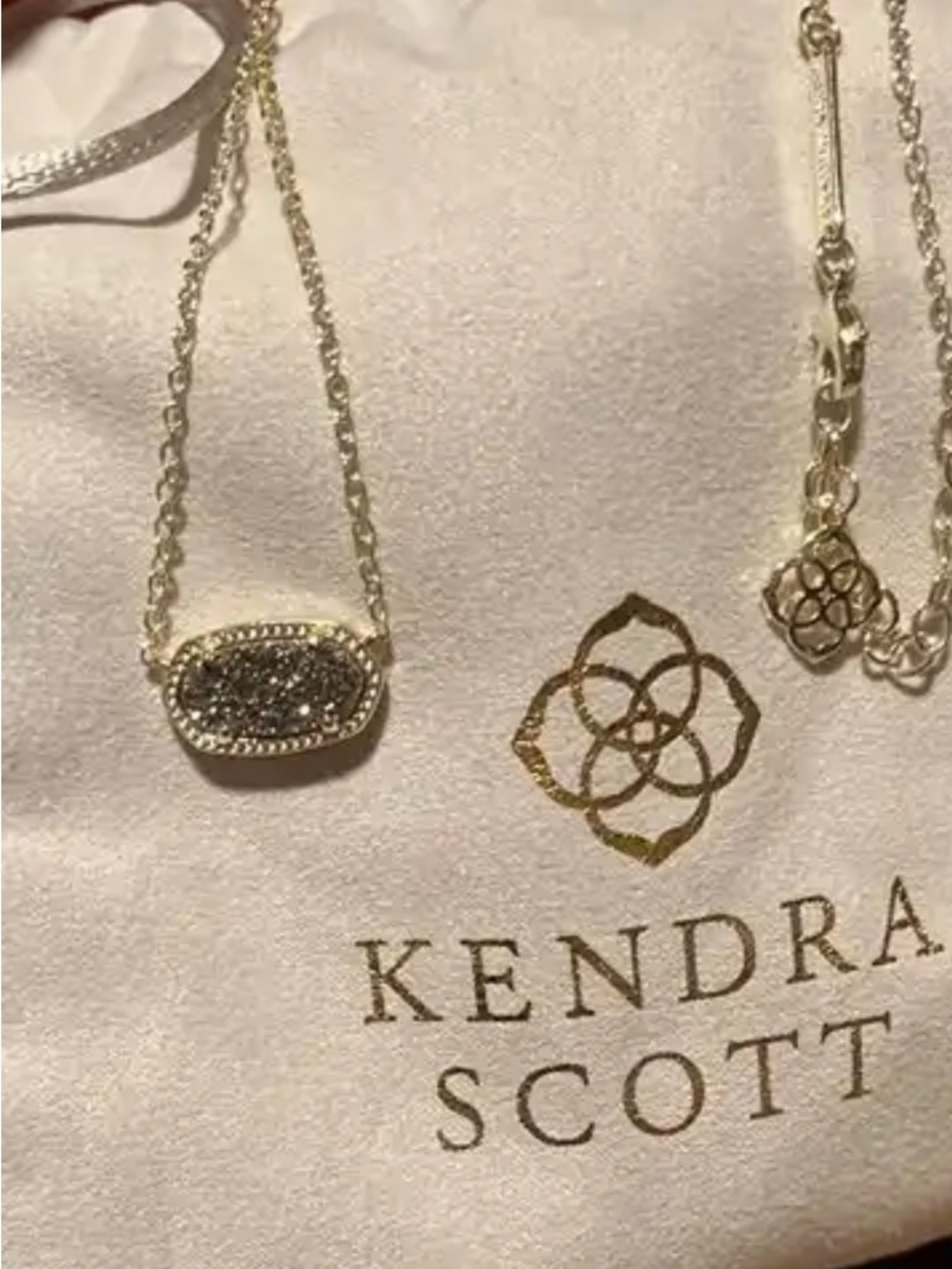 Kendra Scott “Platinum Drusy” Pendant Necklace with Dark Gray Sparkle